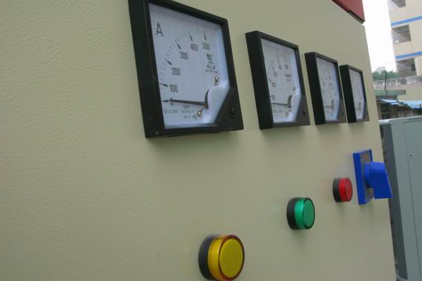 牡丹江配电柜-3683讲讲配电柜注意事项